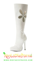 Botas blancas con flor