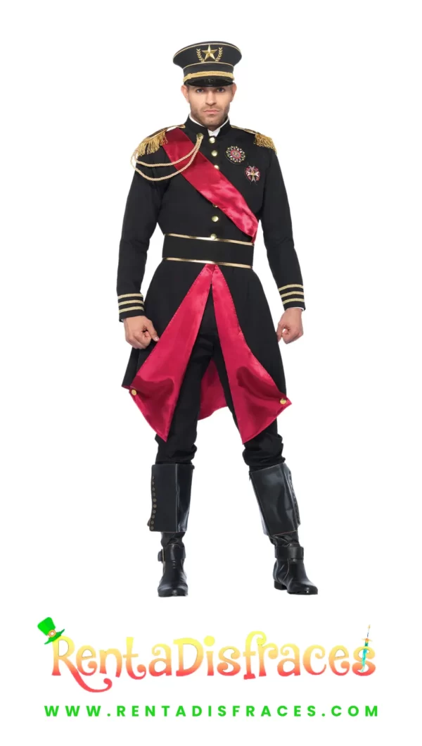 444.-Capitán militar